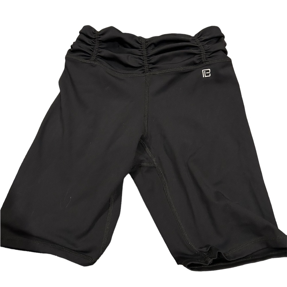 Body language ruched biker short black size 4